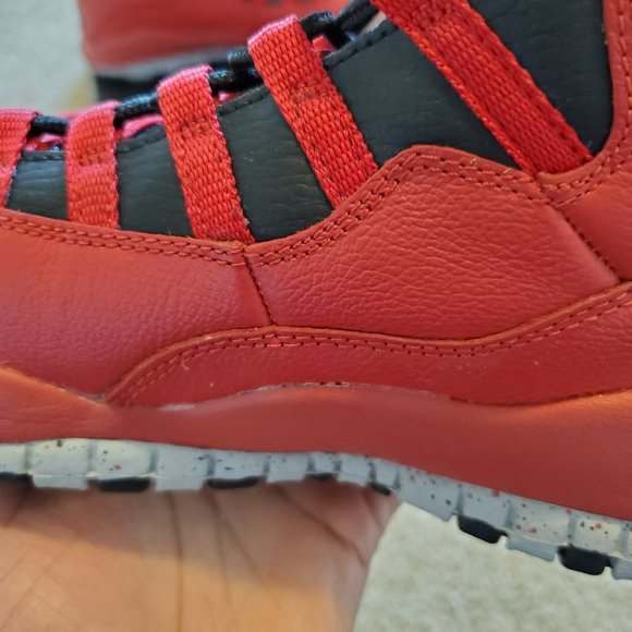Jordan Retro 10 size 4.5 Big Kids - Picture 4 of 6